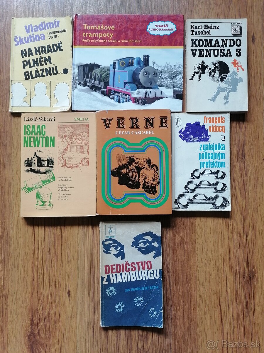Rôzne knihy na predaj