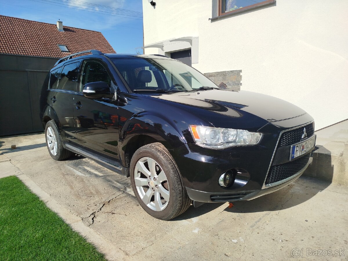 Mitsubishi Outlander 130 kw, rocnik 8/2012