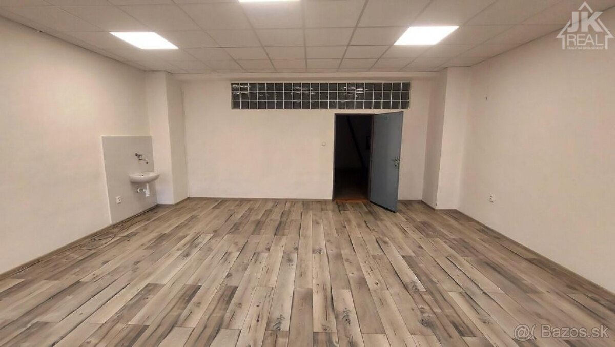 Kancelárie na Konštantínovej ulici v Prešove