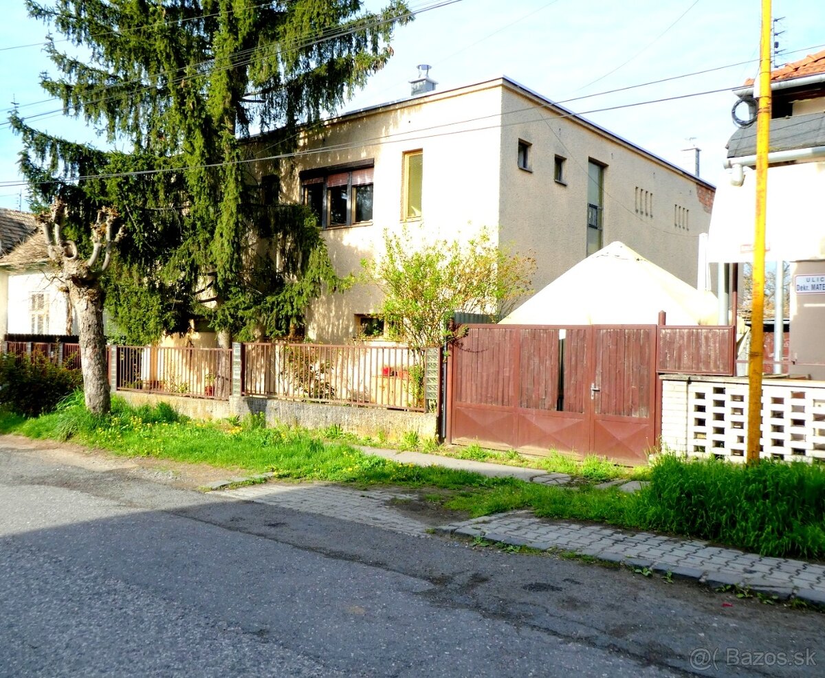 Rodinný dom blízkosti centra mesta a mestského parku v LC