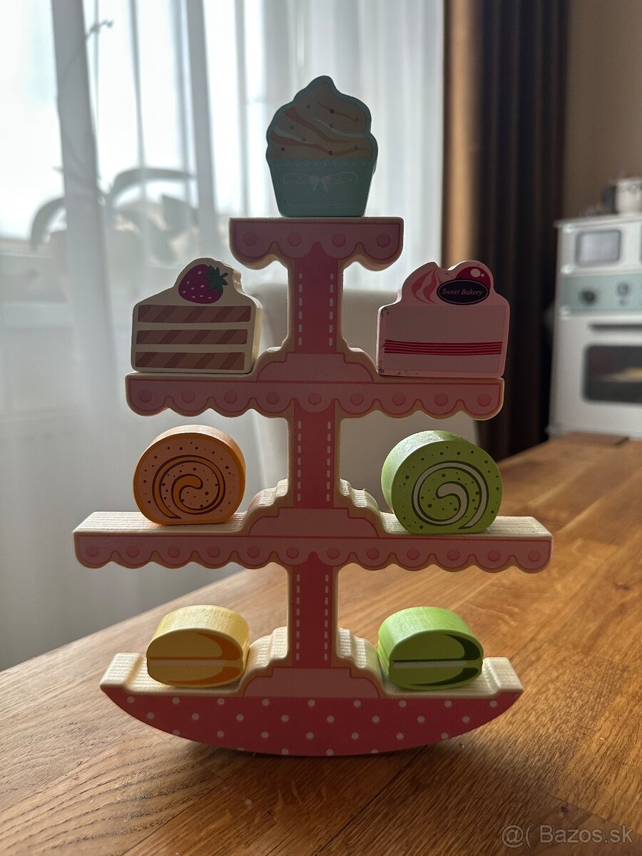 Drevený podstavec na kolaciky NOVE