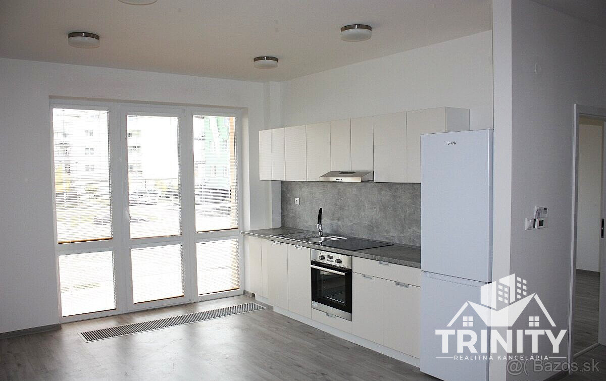 Prenájom 3-izbového bytu s balkónom na Andovskej ulici v mes