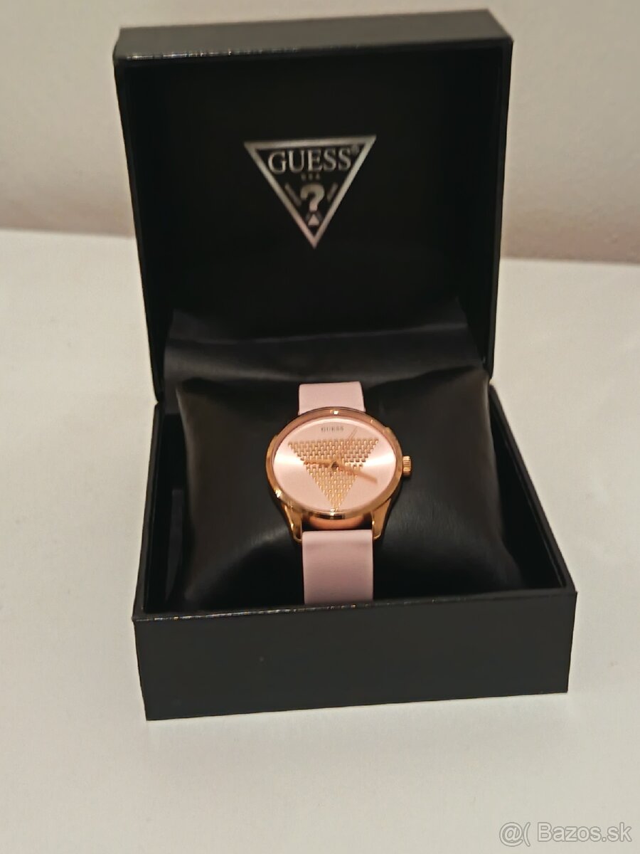 Dámske hodinky Guess