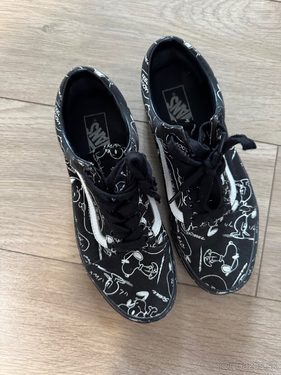 Vans  x peanuts old school