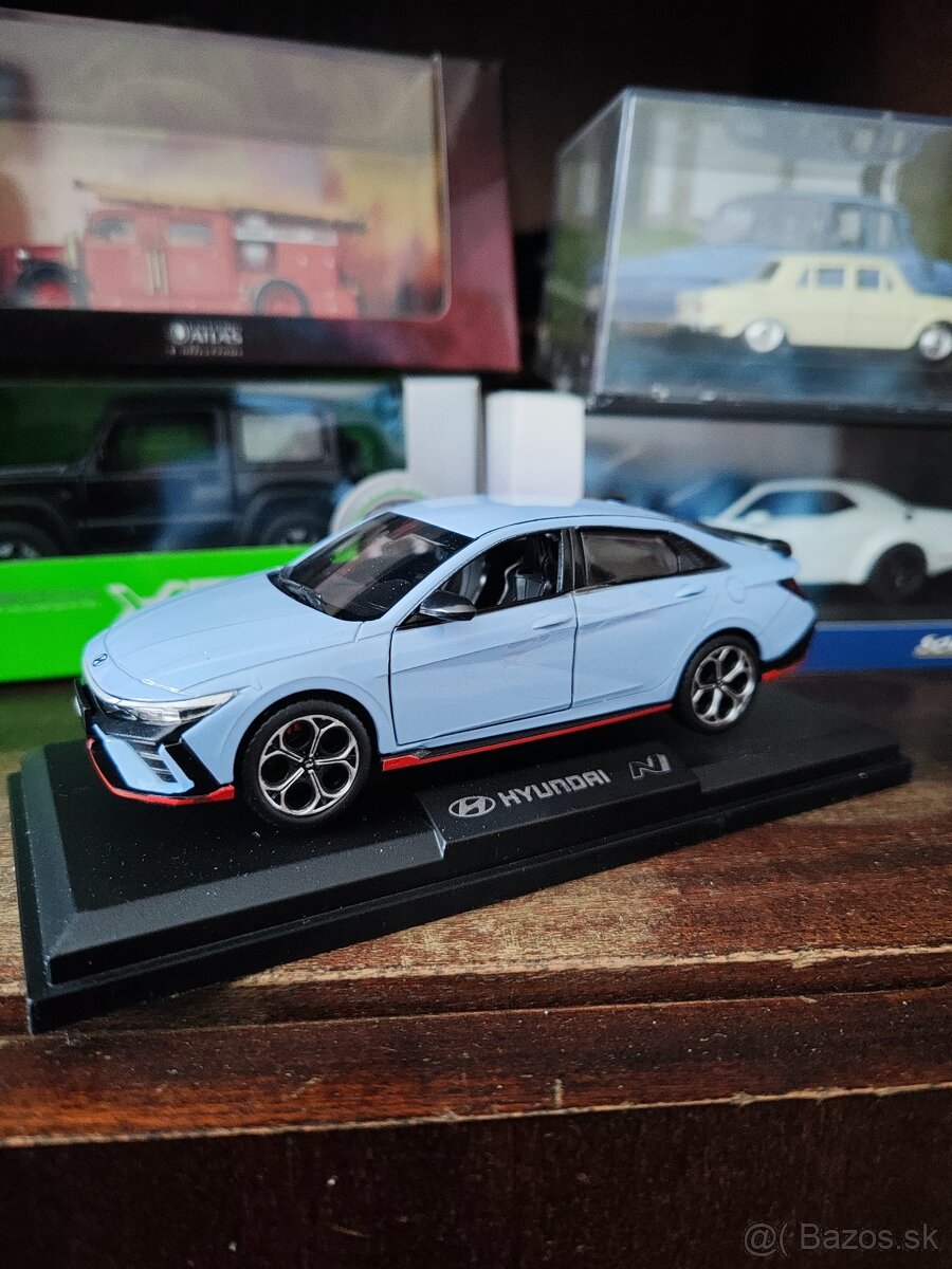 Hyundai modely 1:38