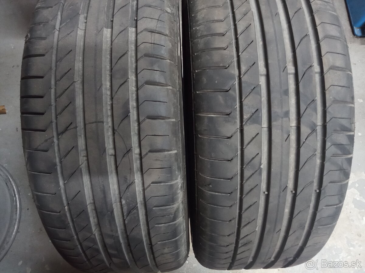 235/45R19
