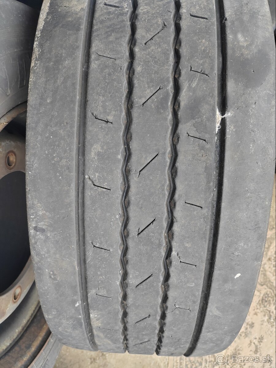 385/55 R22,5 Continental Conti Hybrid HT3+ komplet pneu+disk