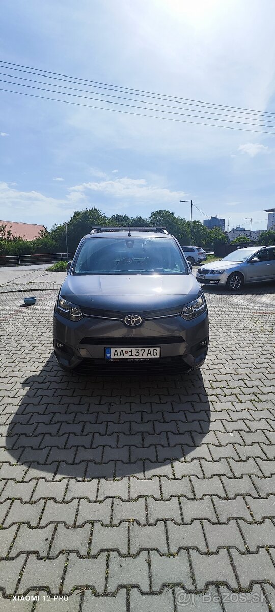 Toyota proace city verso long