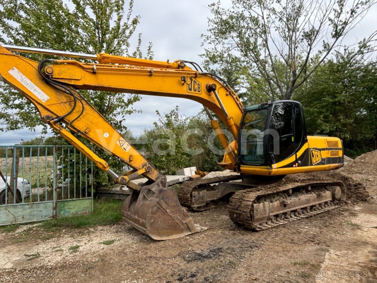 JCB JS 210LC