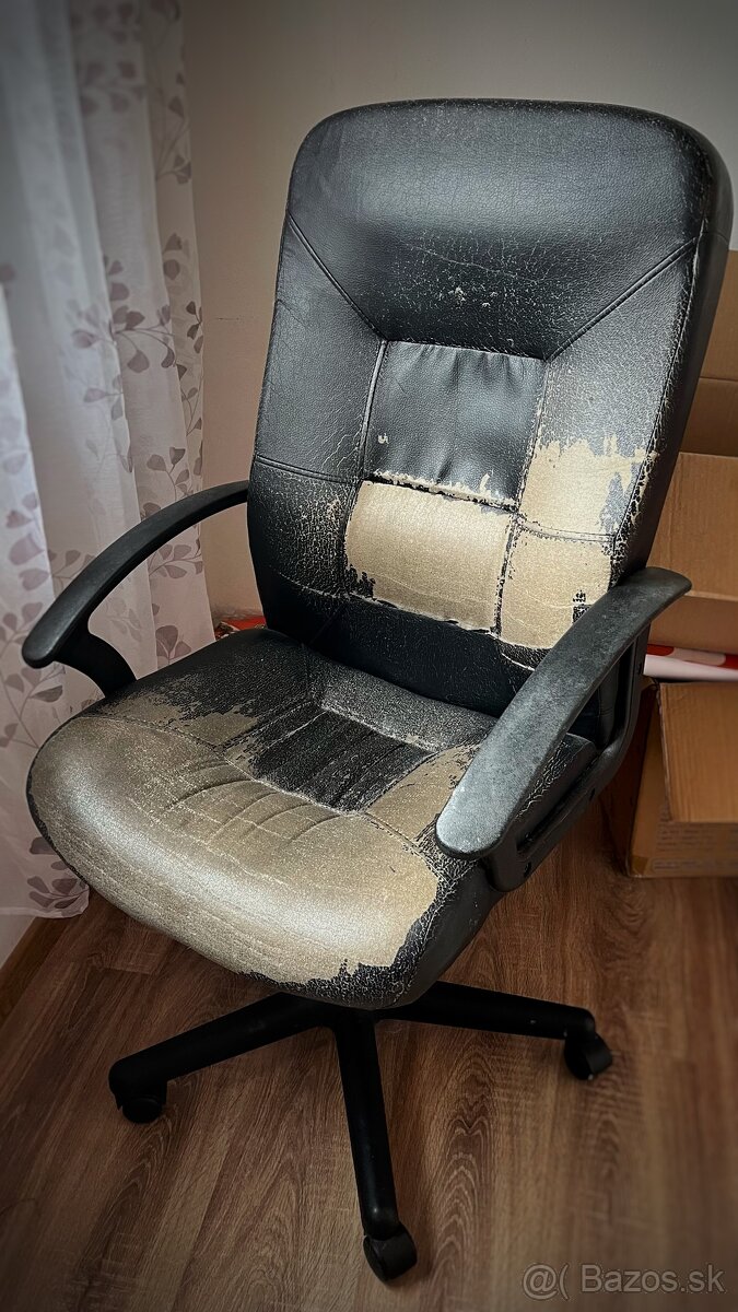 Darujem klasické kancelárske kreslo / stoličku