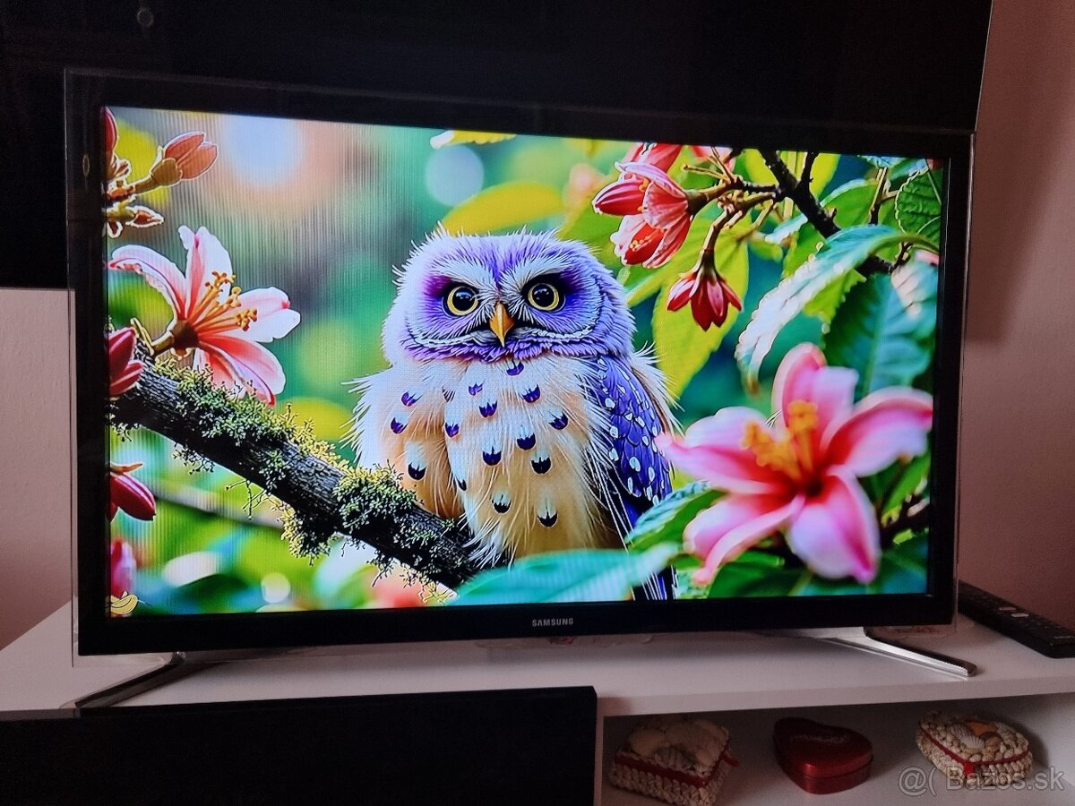 Predám SMART LED TV SAMSUNG UE32F4500AW HD