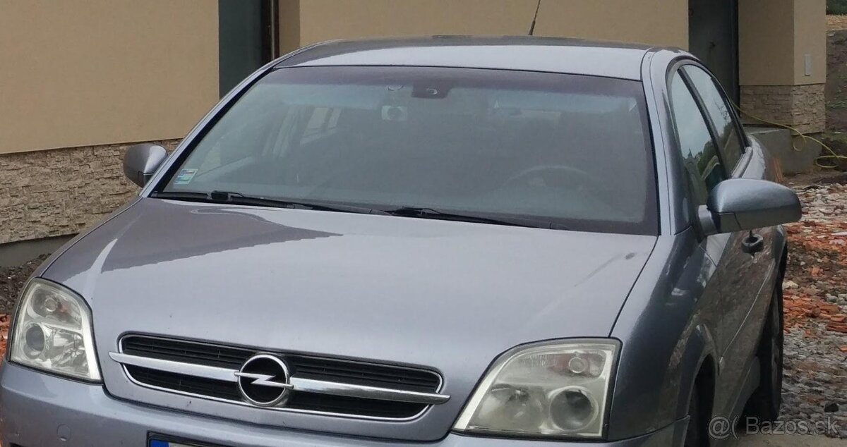 Vectra c náhradné diely.