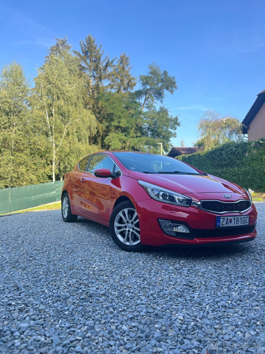 Kia Cee’d 1.6 GDI 99 kW | 3‑dverák | 2014 | 100 500 km | Hat