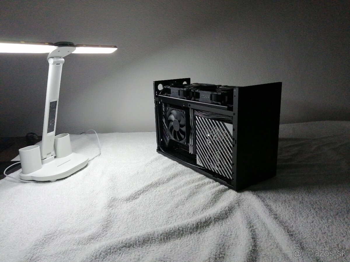 Mini PC | FormD T1 | i5-12600K | RTX 3060 12GB | 32GB | 2TB