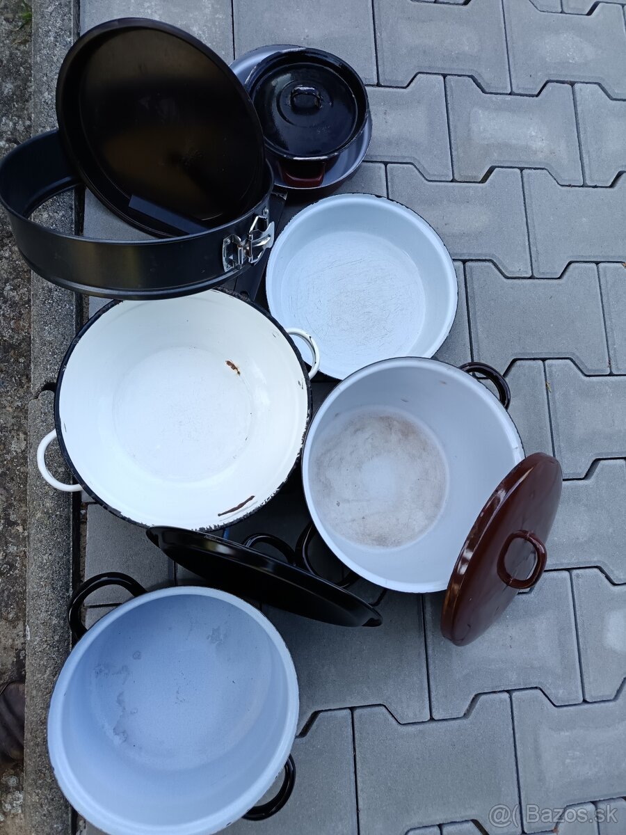 Predám riady na chatu a dekoráciu.
