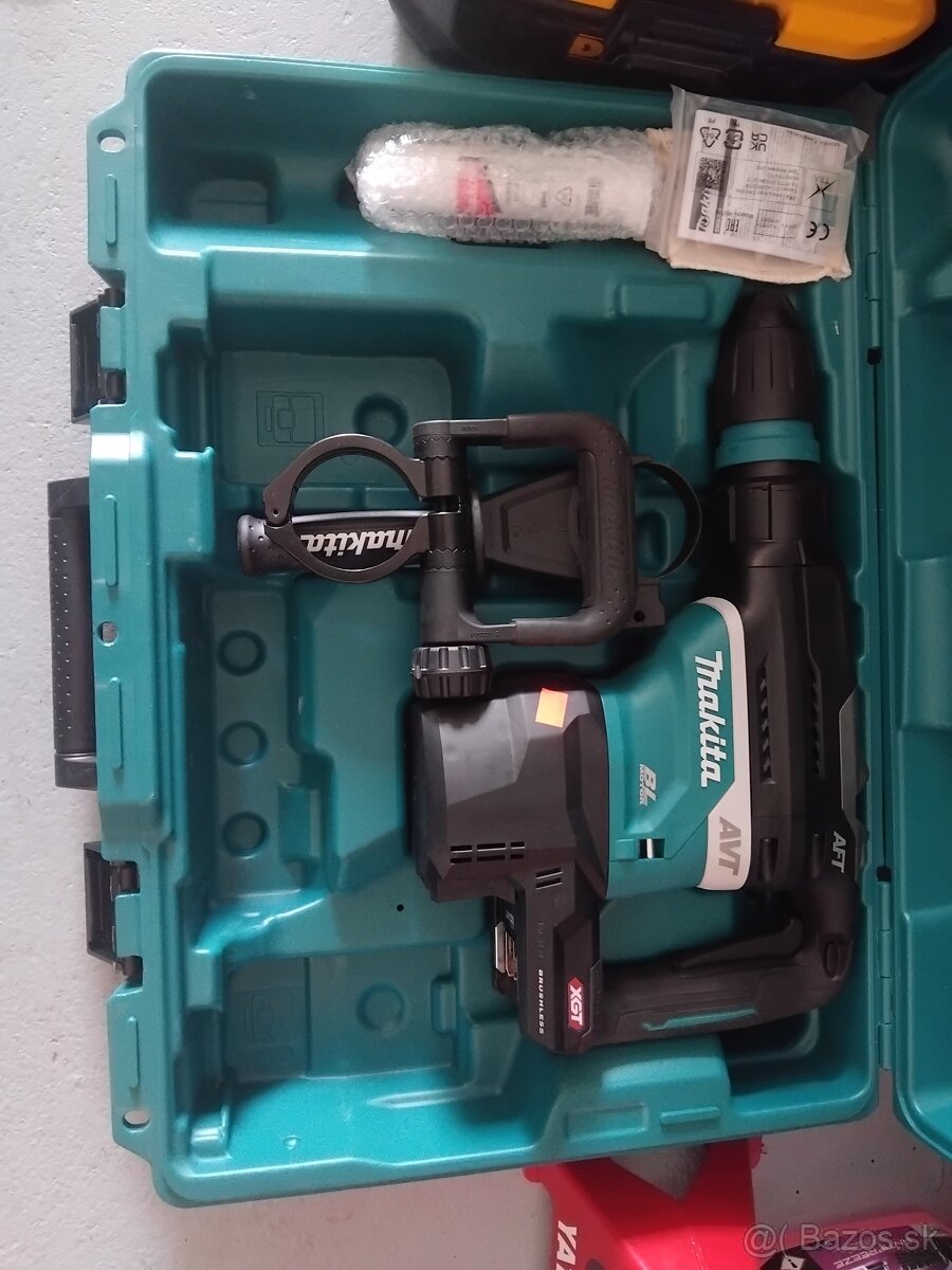 Makita HR005G