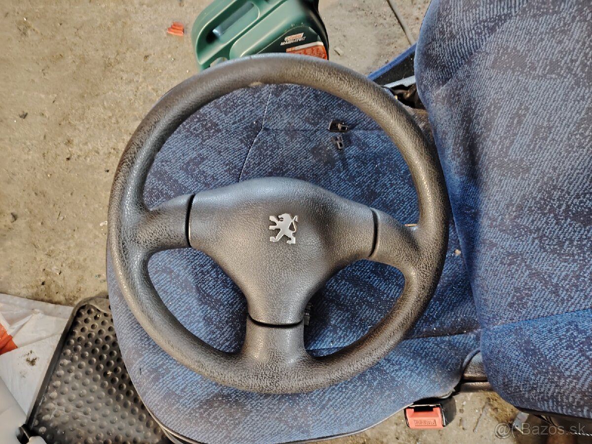 Volant Peugeot 206