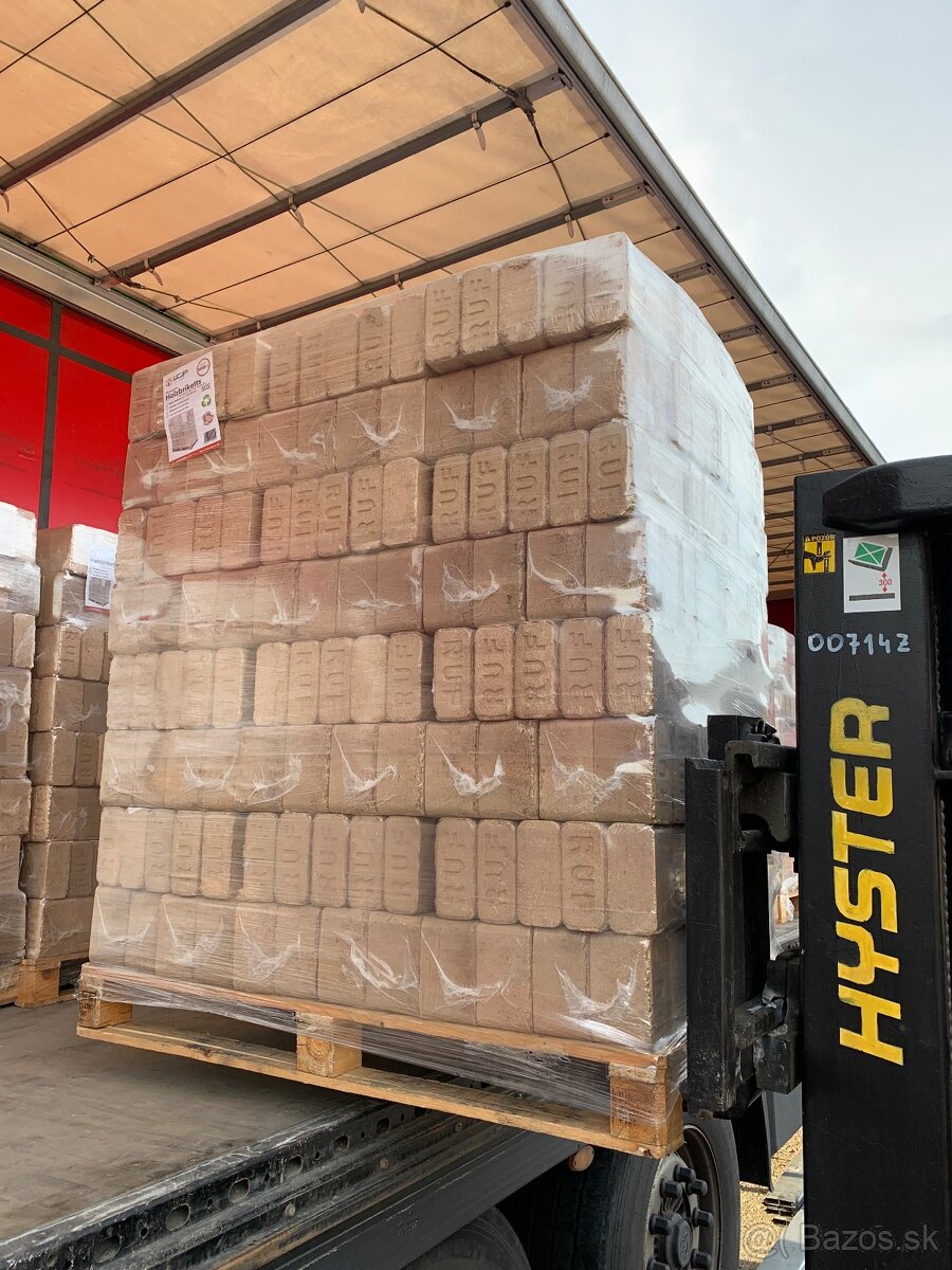 Brikety, pelety, pal. drevo.