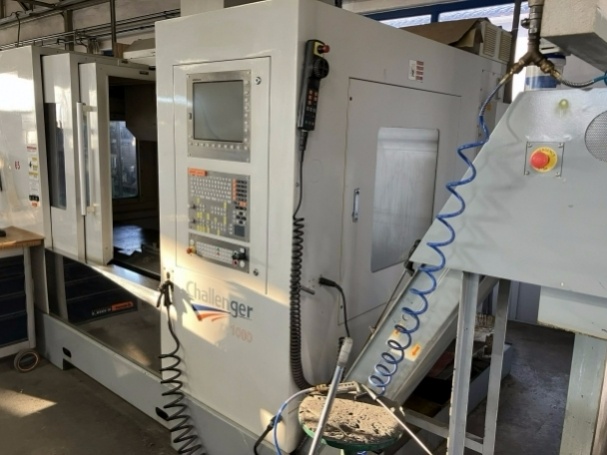 Obráběcí centrum VMCA 1000 z roku 2014