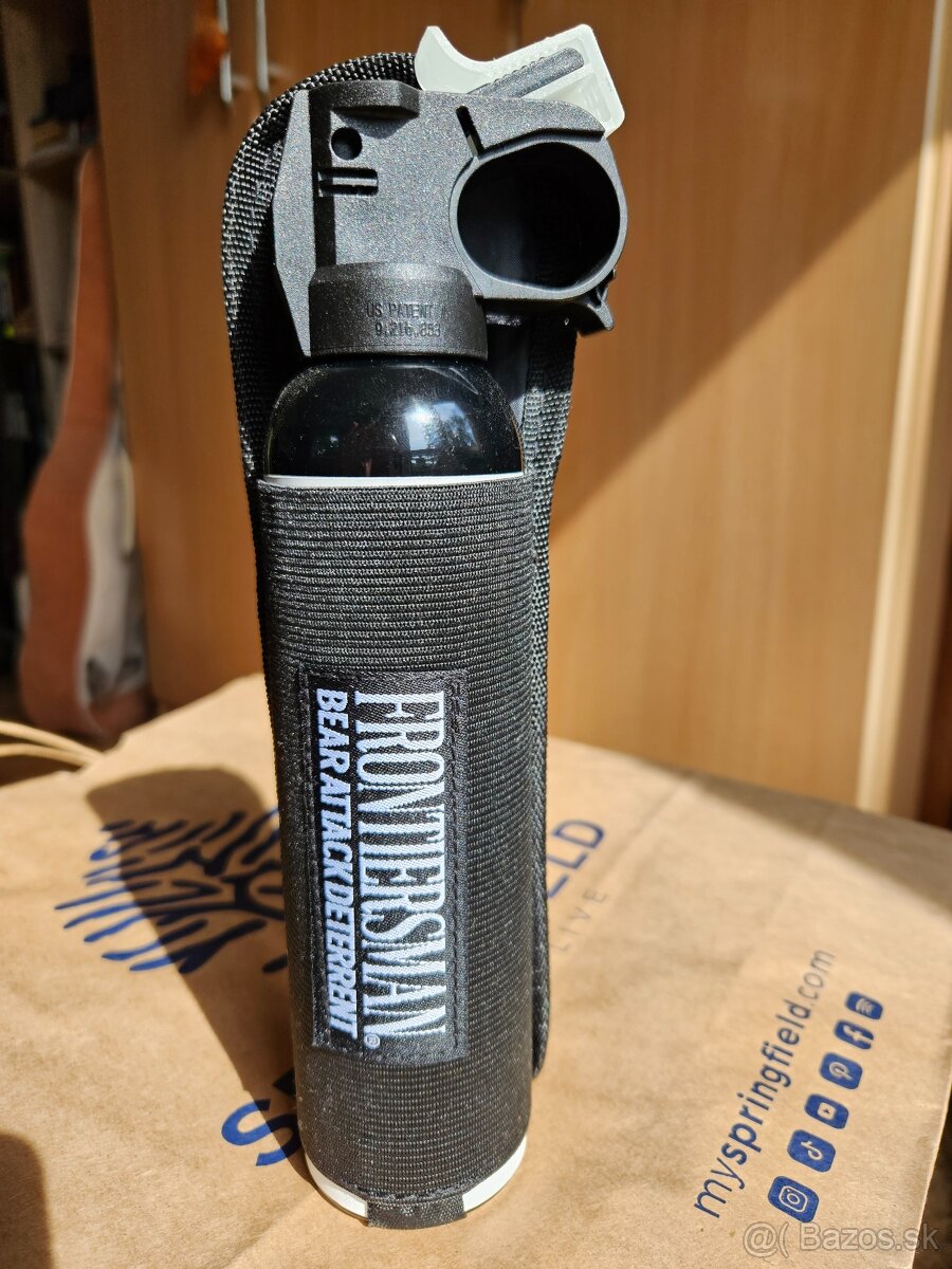 Sprej na medvede - Sabre Frontiersman