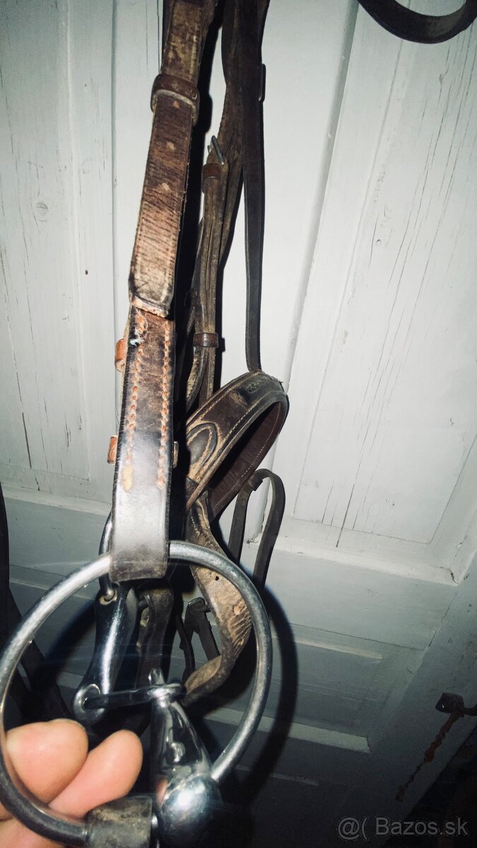 Predám uzdečku Stübben - hnedá koža - veľkosť Full