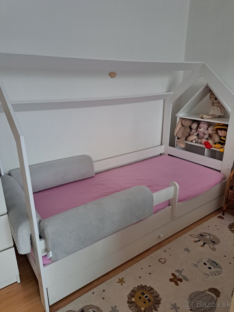 Domčeková posteľ