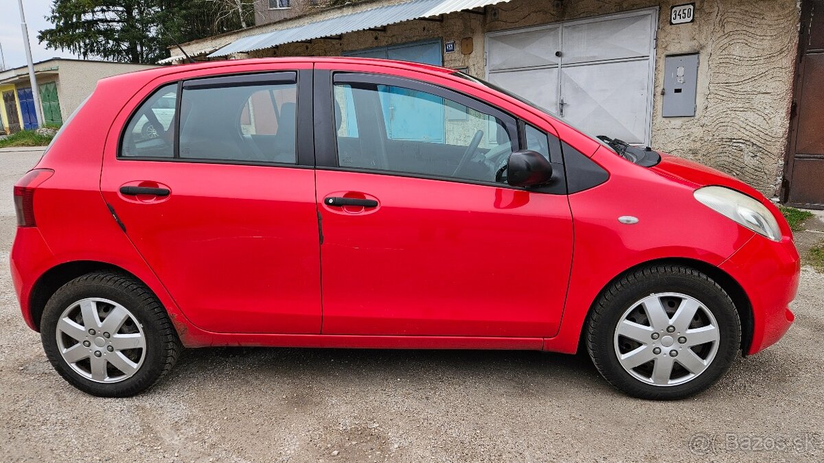 Toyota Yaris 1,0 , 51kw, 5d. hatchback, 5-st. manuál