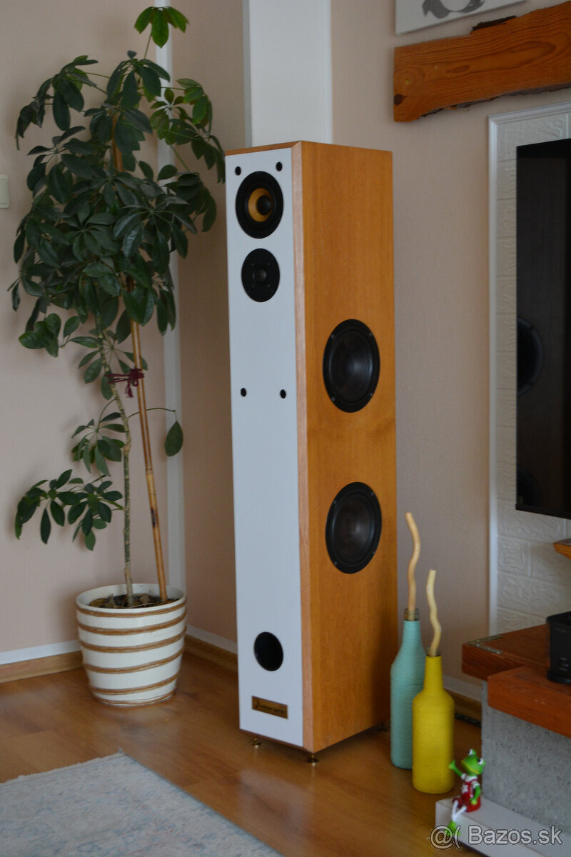 Acoustique Quality AQ 730....Tower Reproduktory