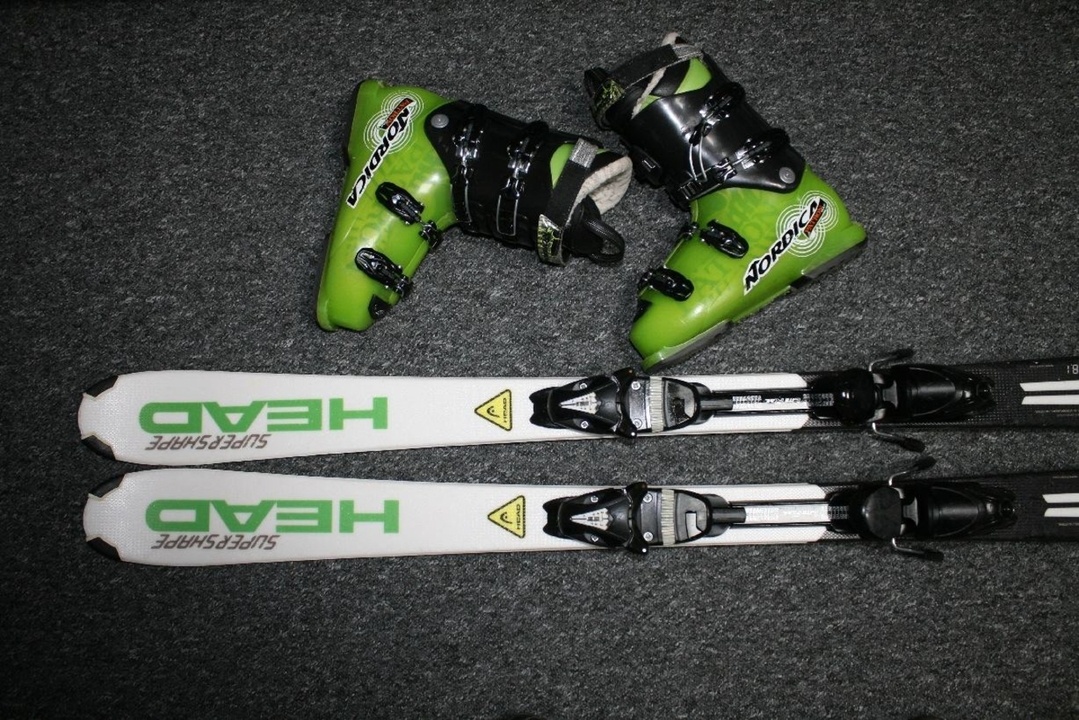 lyze head Supershape 130 cm , hadia koža