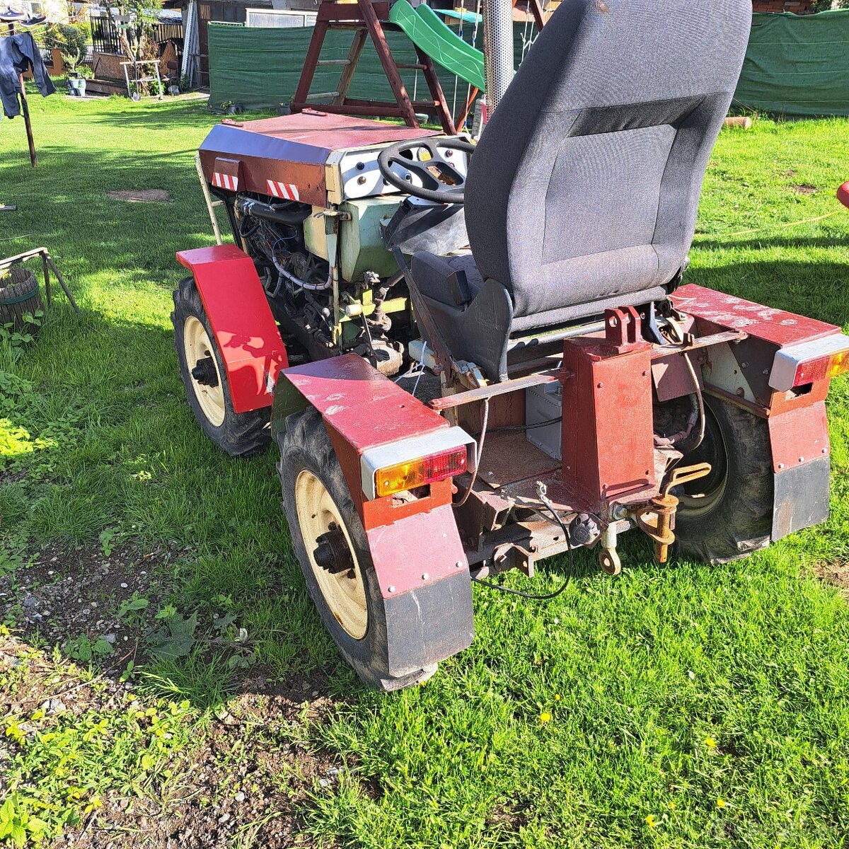 Predamtraktor4x4