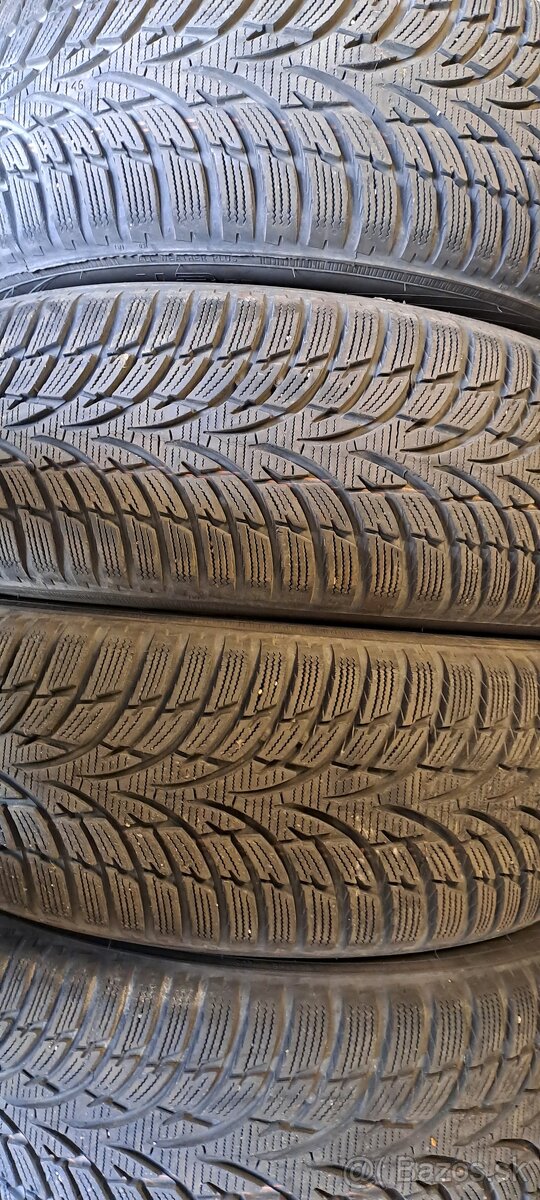 Predám 4ks jazdené zimné 205/55r16-91H Nokian