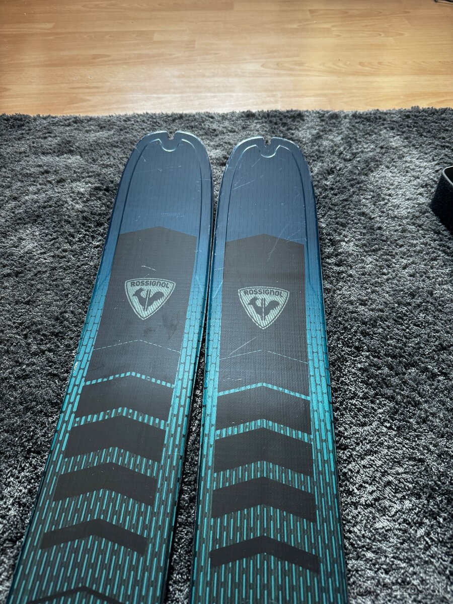 ROSSIGNOL ESCAPER 97/SCARPA F1/DYNAFIT SUPERLITE 150