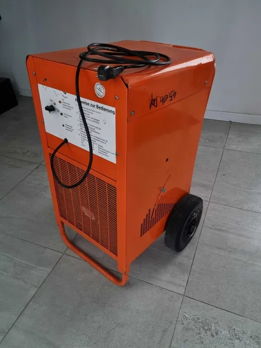 Odvlhčovač vzduchu s absorbérom vlhkosti EbacM11 - Ako nový