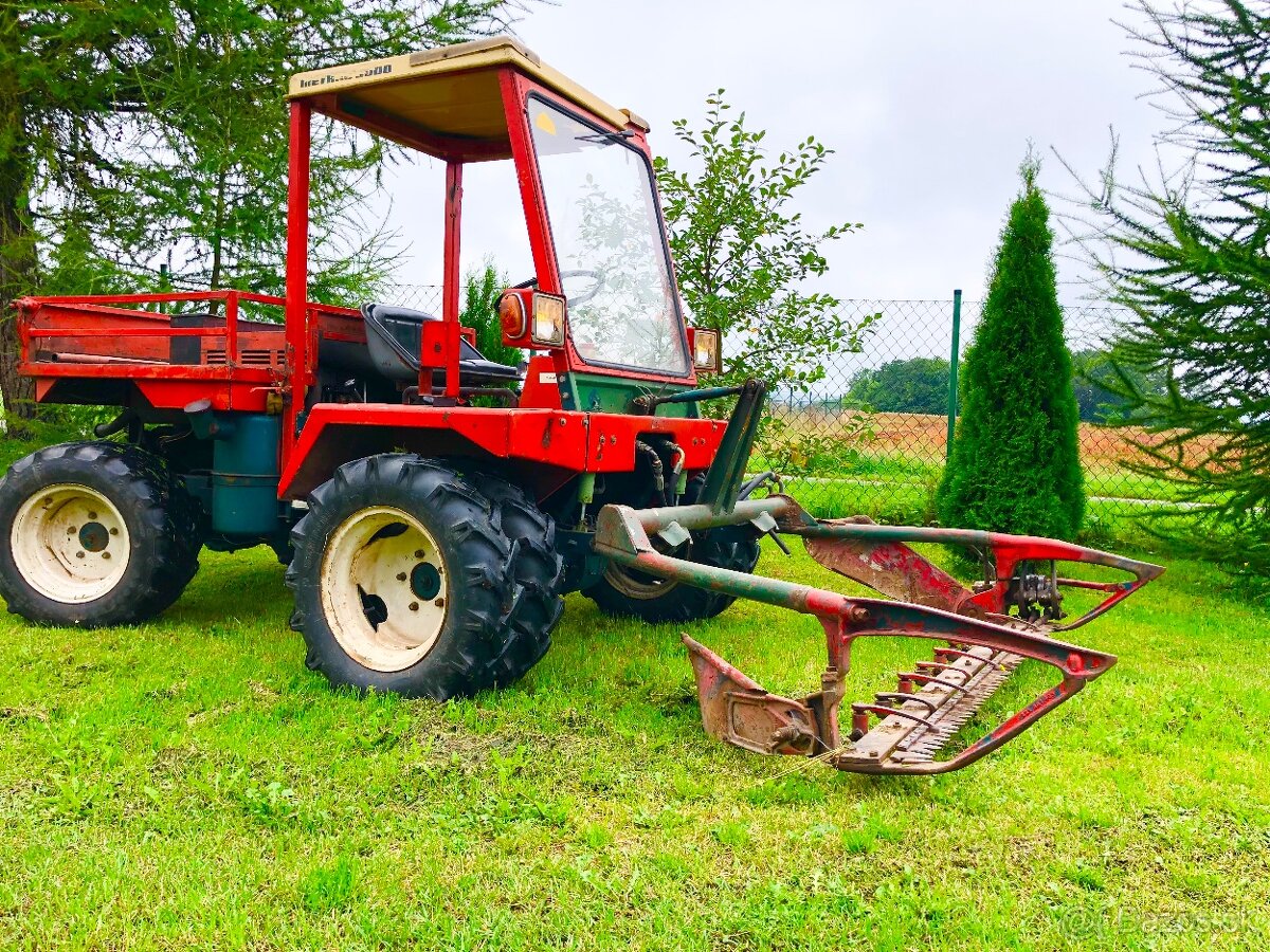 Horsky traktor Reform Metrac 3000