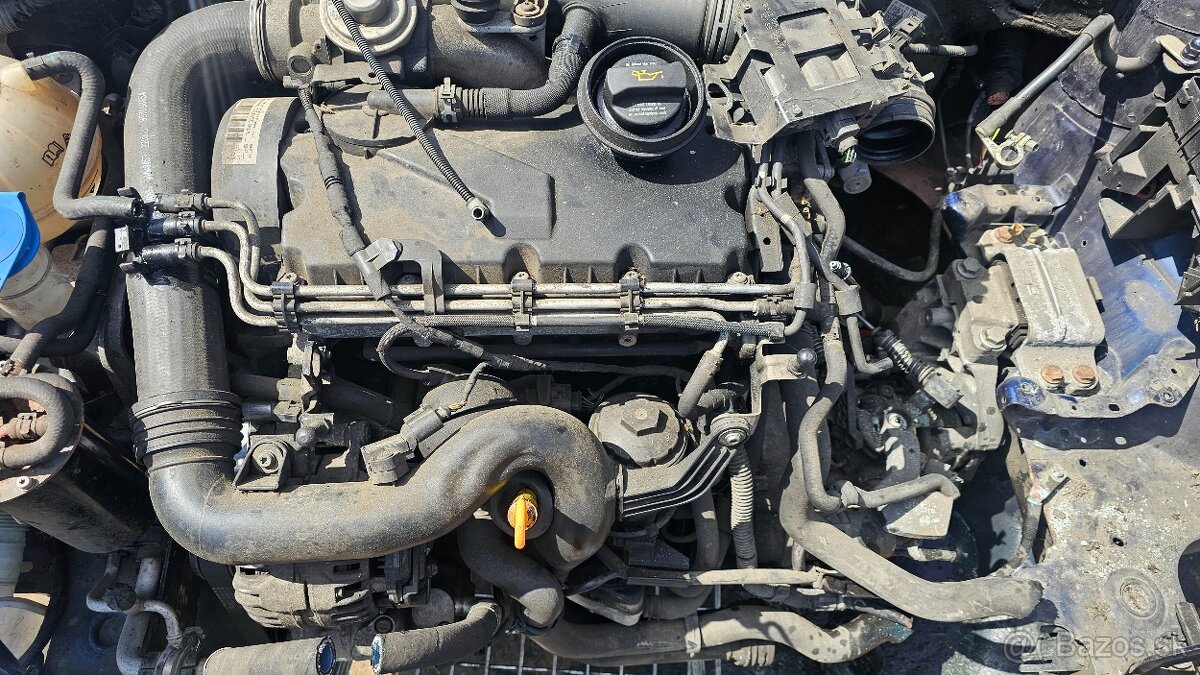 KOMPLETNÍ MOTOR 1.9TDI 77KW BXE