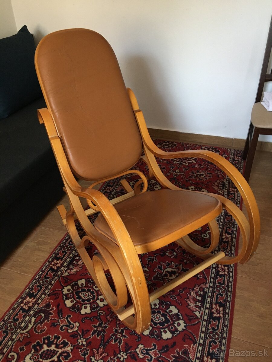 Hojdacie kreslo