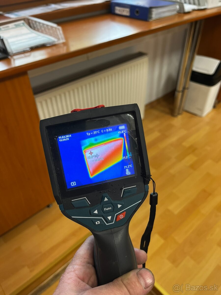MERANIE S TERMOKAMEROU
