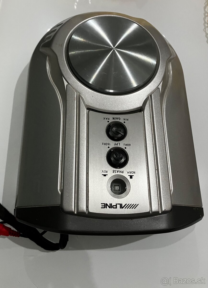 Subwoofer do auta ALPINE SWD-1600