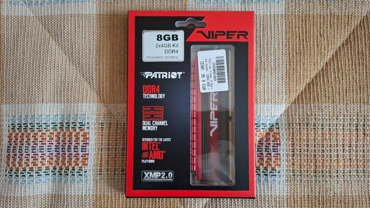 Patriot Viper DDR4, 8 GB (2x4 GB) 3000MHz
