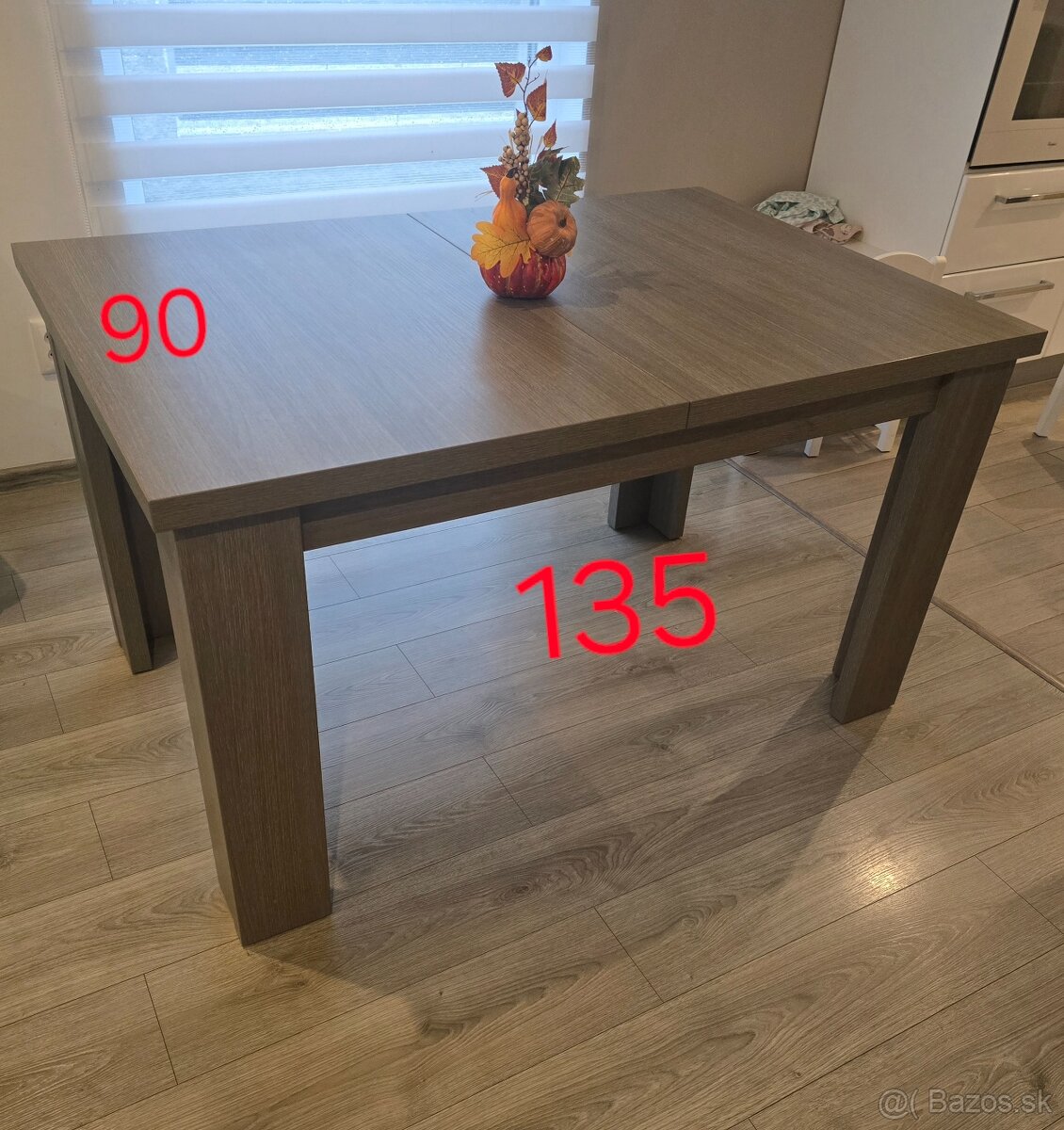 Jedálenský stôl rozkladaci