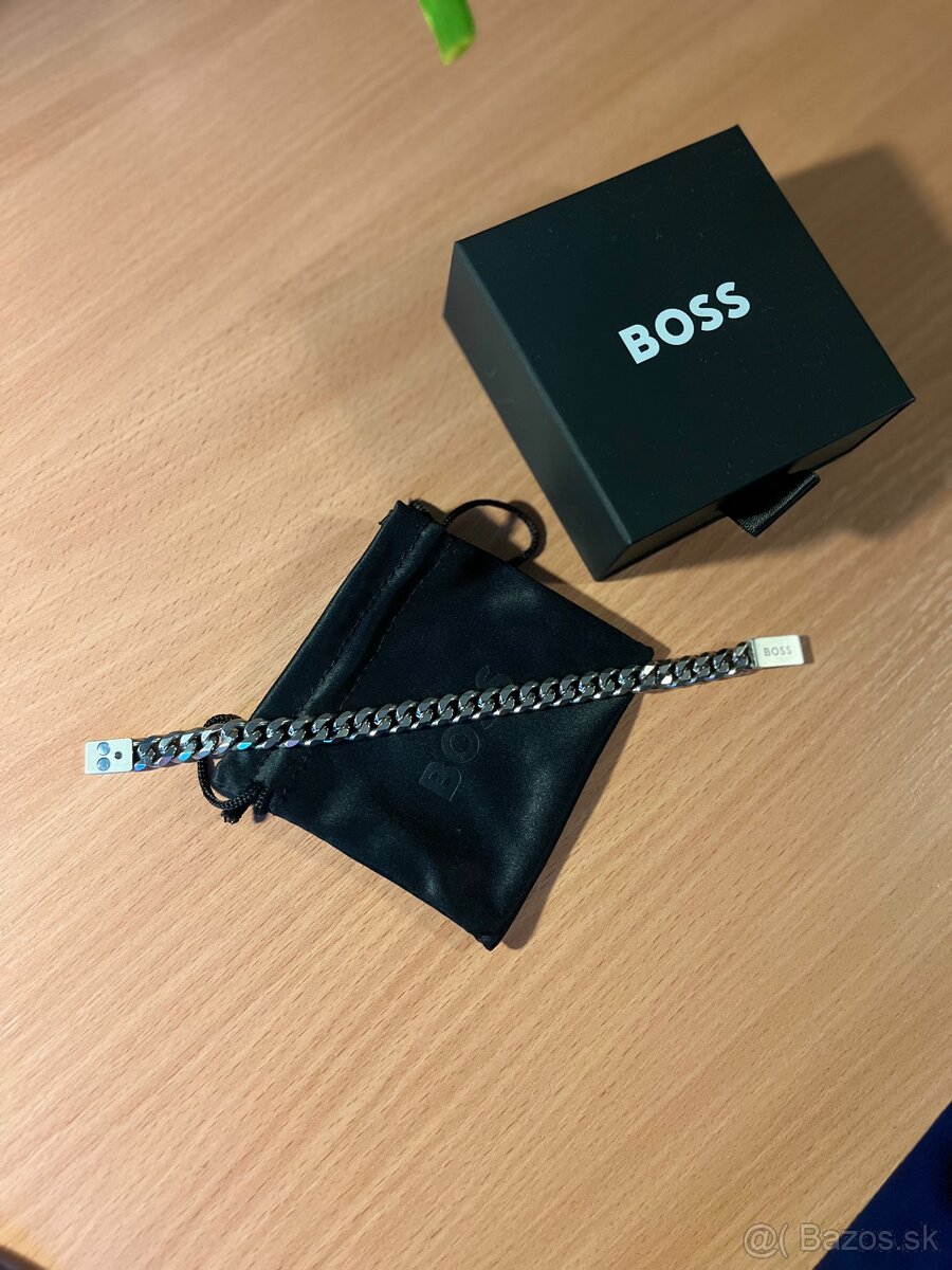 Hugo Boss retiazka na ruku