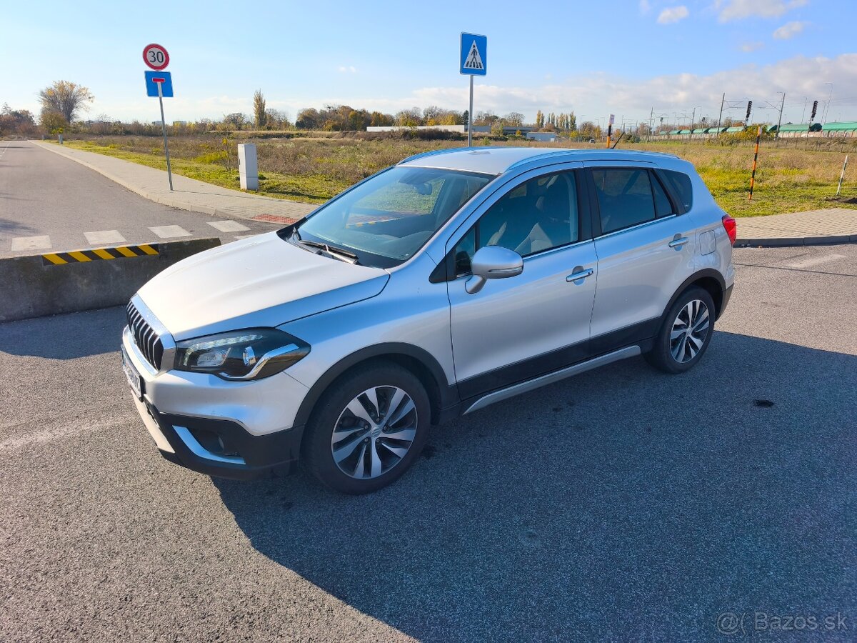 Suzuki SX4 S - Cross  1.4 ELEGANCE 4WD M6