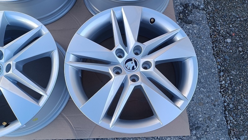 R17 5x112 mm orig. škoda (audi, seat, volksagen)