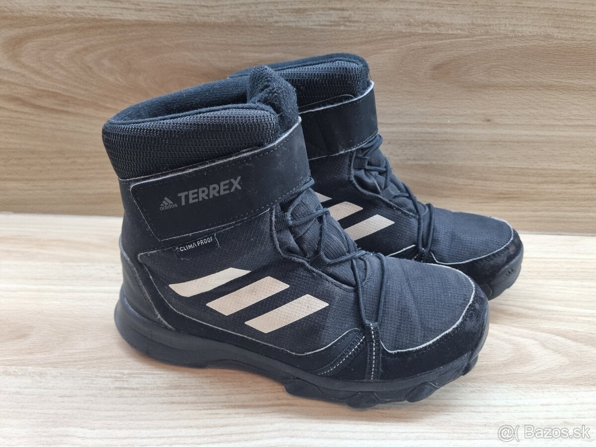 Adidas 35 zimne topanky
