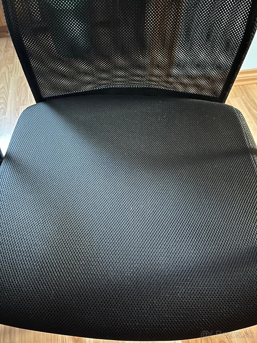 Predám kancelársku stoličku
