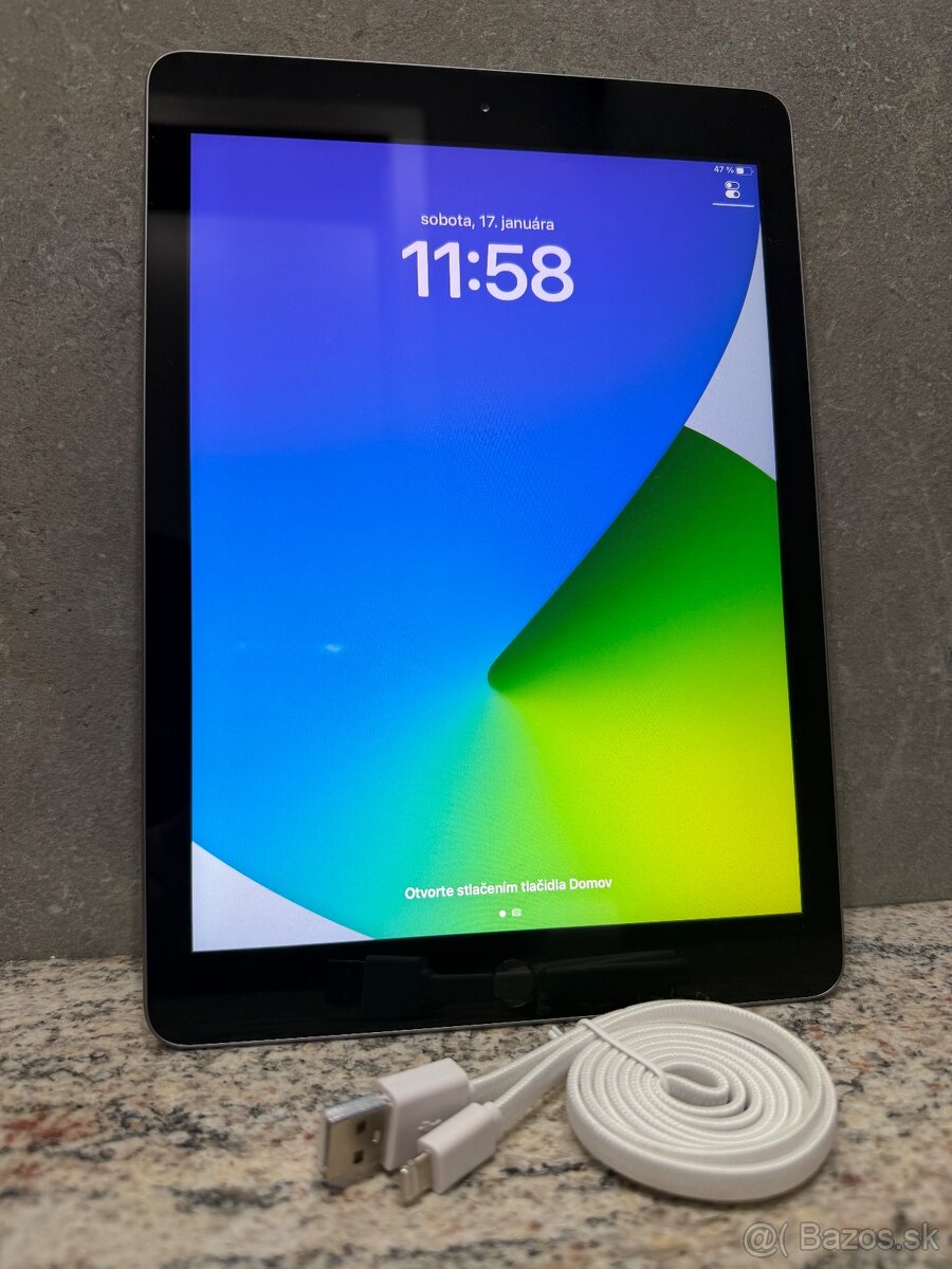 Apple iPad 5.Gen 32gb Wi-Fi Spacegray 33cyklov