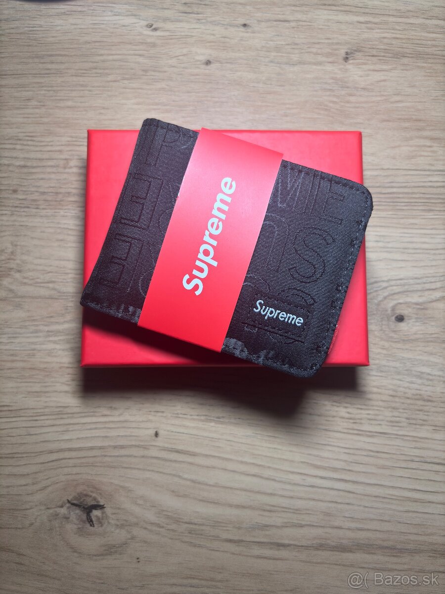 Supreme peňaženka