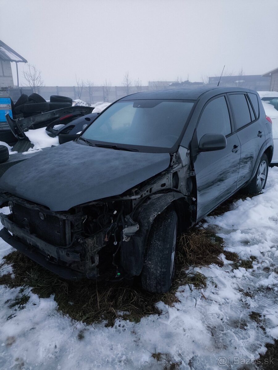 Toyota RAV4 2009
