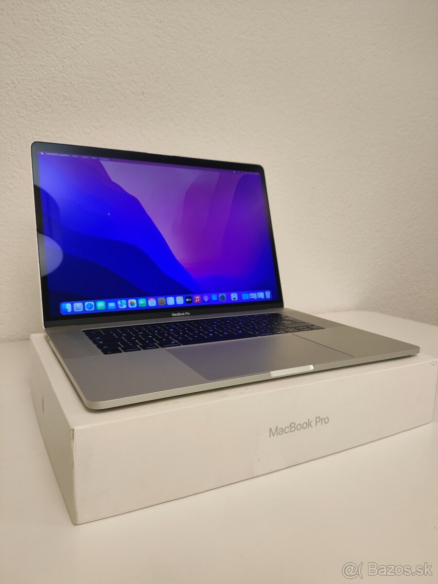 🔥MacBook Pro 15 2016 | i7 • 16GB • 256GB 🔥