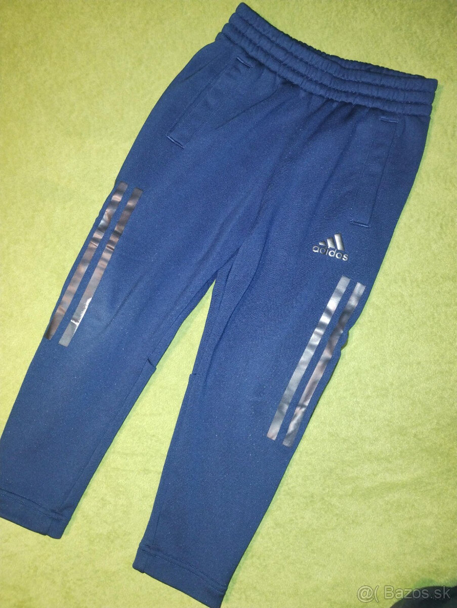 Tepláky Adidas